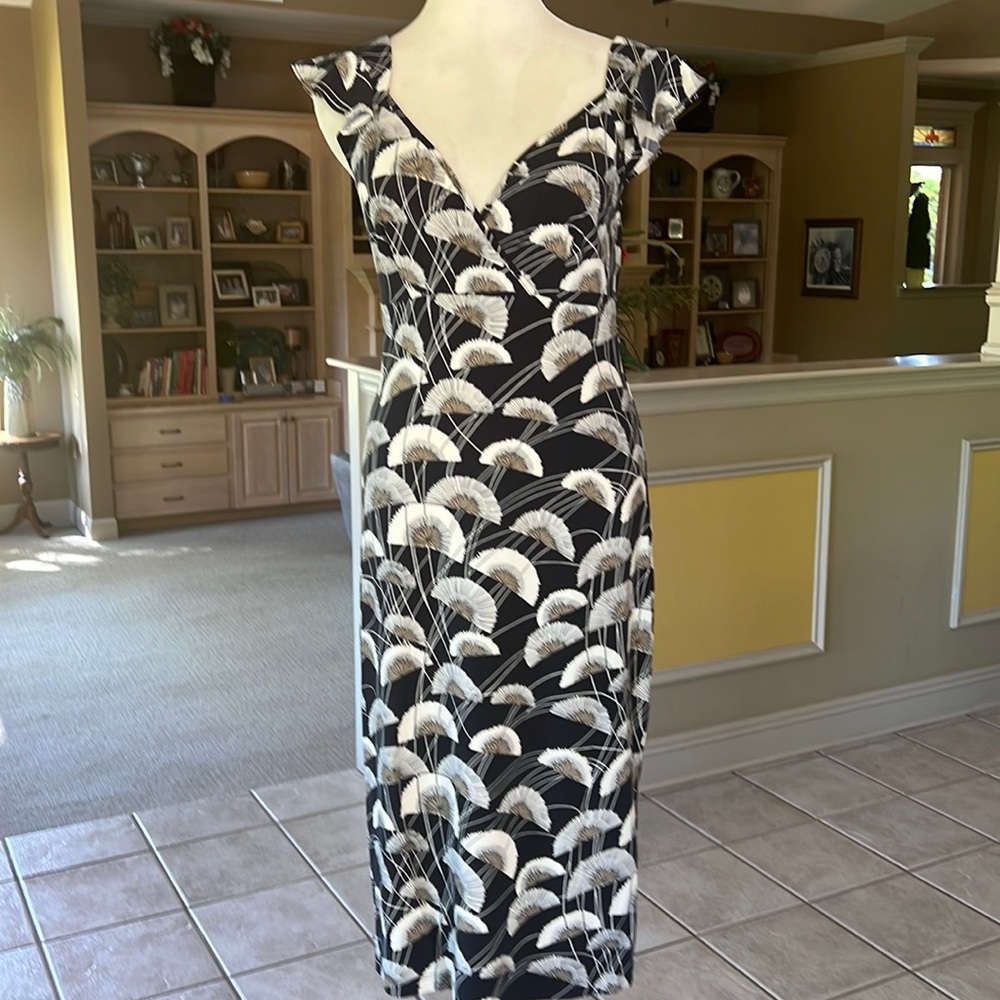 BCBGMAXAZRIA Dress Size Medium M Black Cream NWOT